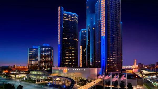 Detroit Marriott at the Renaissance Center photo