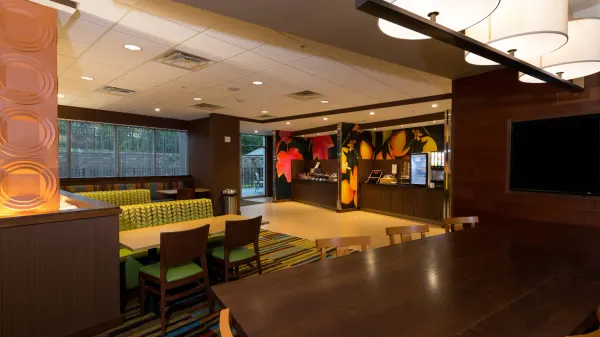 Fairfield Inn & Suites Detroit Chesterfield photo