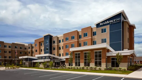 Residence Inn Detroit Farmington Hills image