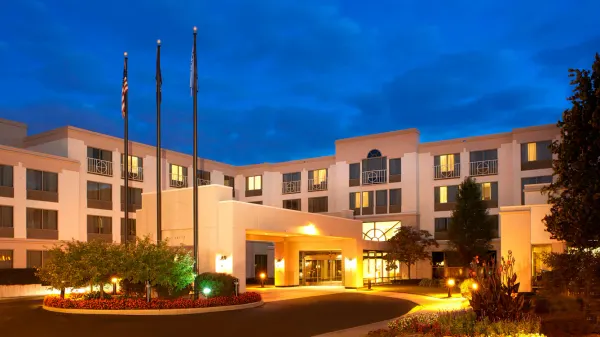 Detroit Metro Airport Marriott image