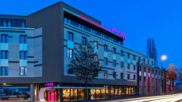 Moxy Duesseldorf South image