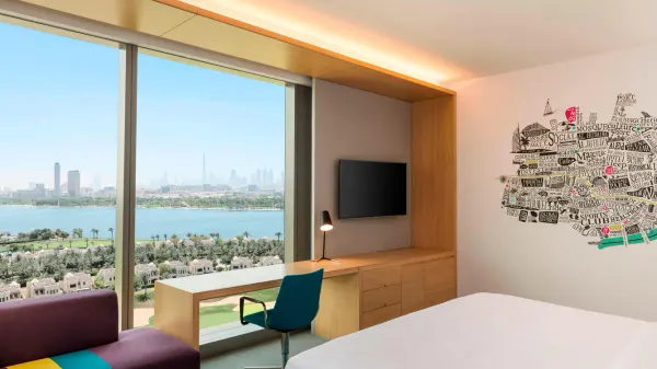 Aloft Dubai Creek image