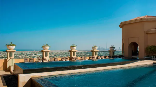 Sheraton Mall of the Emirates Hotel, Dubai image