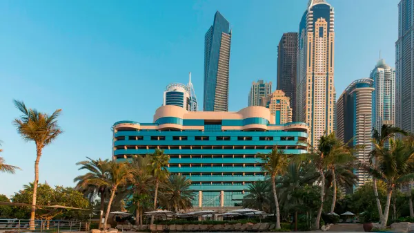 Le Méridien Mina Seyahi Beach Resort & Waterpark image