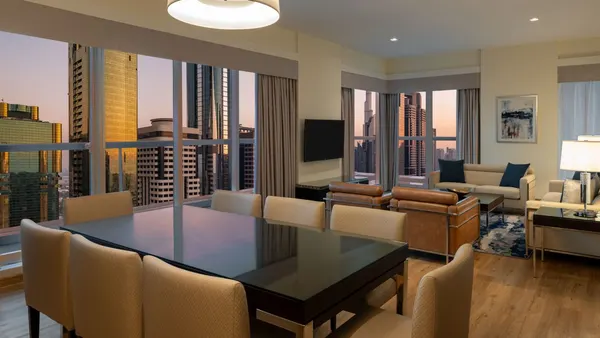 Four Points by Sheraton Sheikh Zayed Road, Dubai image