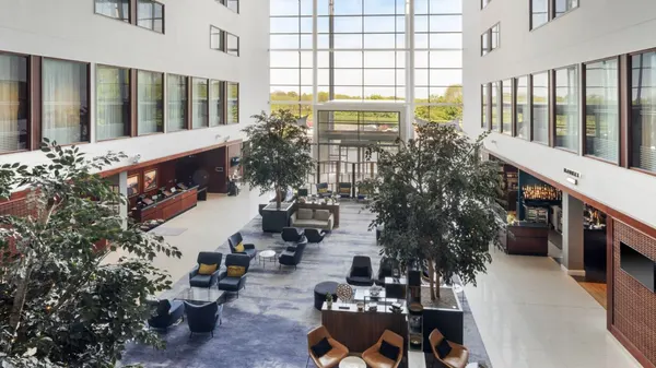 Leicester Marriott Hotel photo