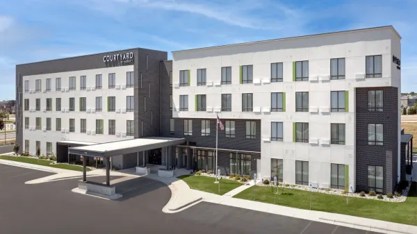 Courtyard Fargo photo