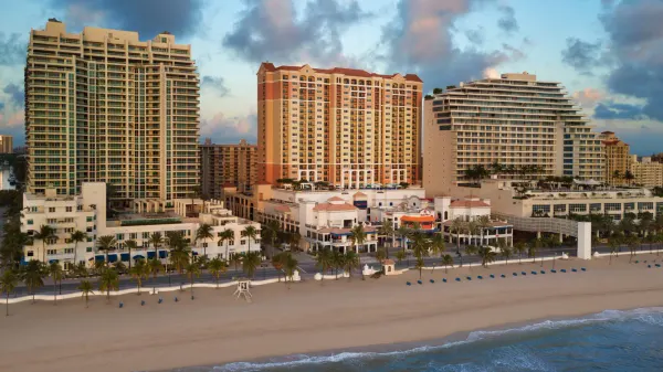 Marriott’s Beachplace Towers image