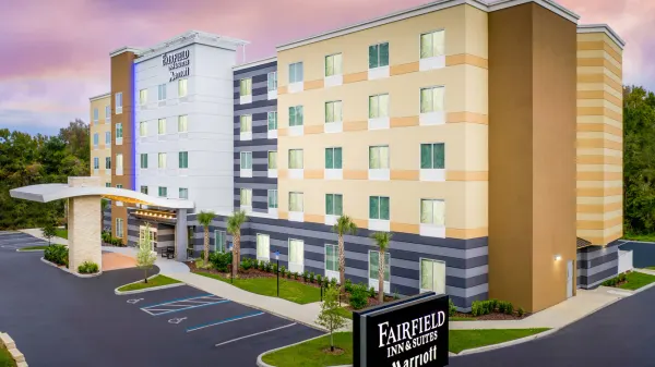 Fairfield Inn & Suites Gainesville I-75 image