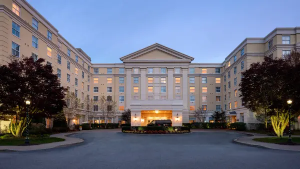 Mystic Marriott Hotel & Spa photo