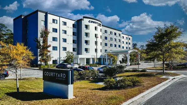 Courtyard Biloxi North/D'Iberville photo