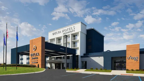 Delta Hotels Green Bay photo