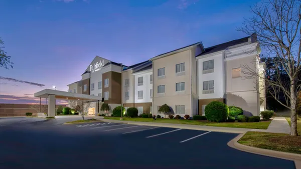 Fairfield Inn & Suites Greenwood photo