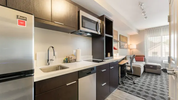 TownePlace Suites by Marriott Greensboro Coliseum Area image