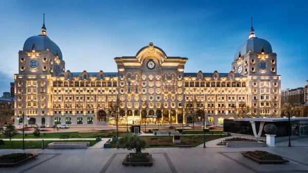 Courtyard Baku photo