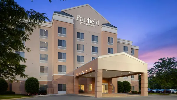 Fairfield Inn & Suites Carlisle image