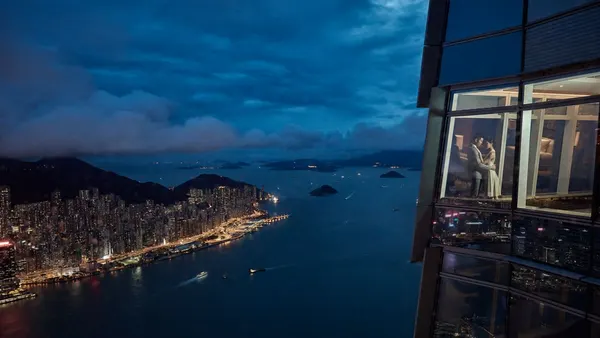 The Ritz-Carlton, Hong Kong photo