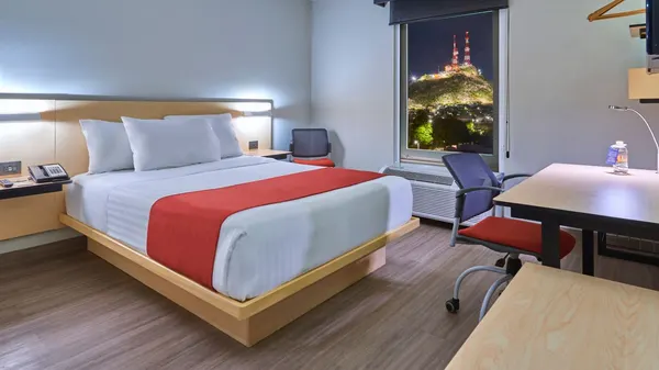 City Express by Marriott Hermosillo photo