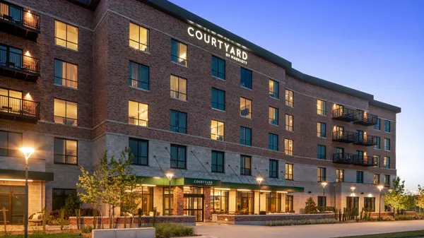 Courtyard Houston Northeast image
