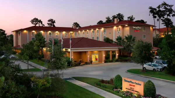 TownePlace Suites by Marriott Houston Intercontinental Airport image