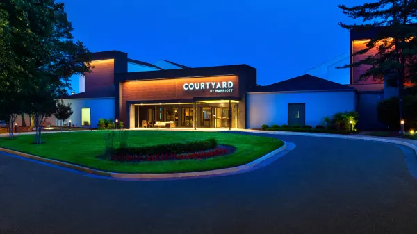 Courtyard Dulles Airport Herndon/Reston image