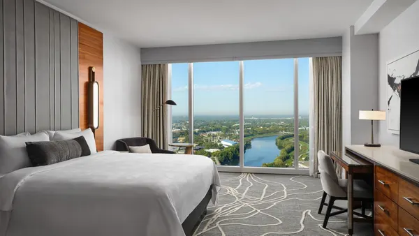 JW Marriott Indianapolis photo