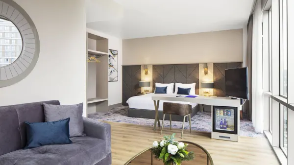 Delta Hotels Istanbul Kagithane image