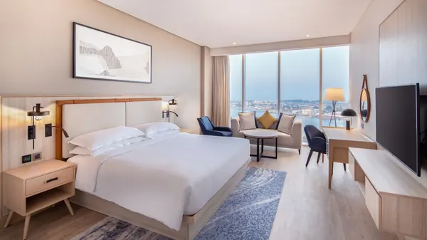 Four Points by Sheraton Jeddah Corniche image