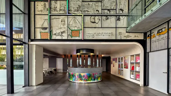 Aloft Jakarta Wahid Hasyim image