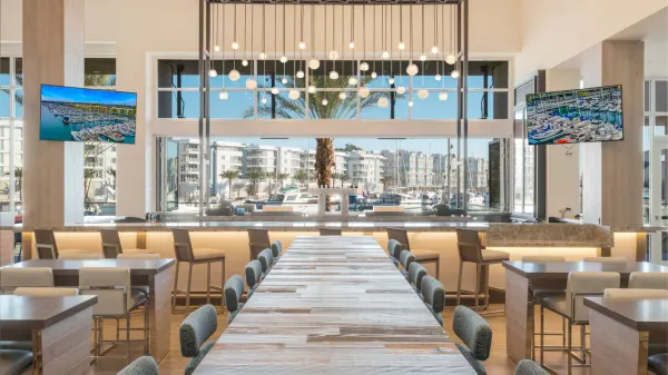 Courtyard Marina del Rey image