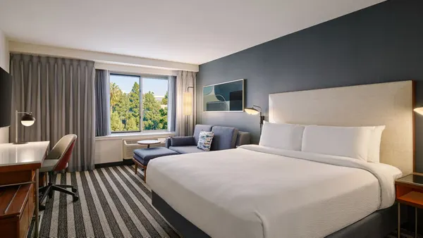 Courtyard by Marriott Culver City Los Angeles image