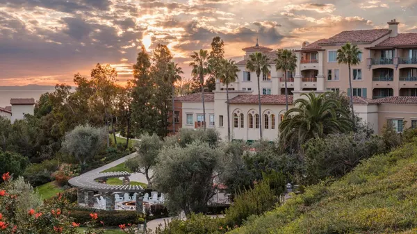 Marriott's Newport Coast Villas image