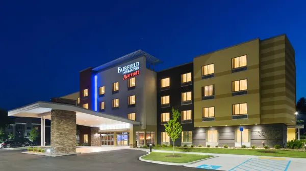 Fairfield Inn & Suites Belle Vernon image