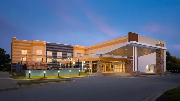 Fairfield Inn & Suites Lexington Georgetown/College Inn photo