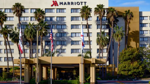 Long Beach Marriott image