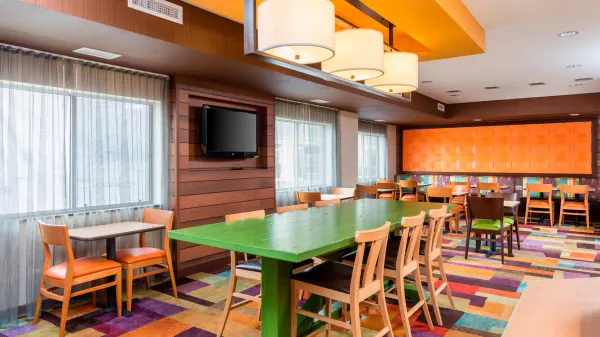 Fairfield Inn & Suites Lincoln photo