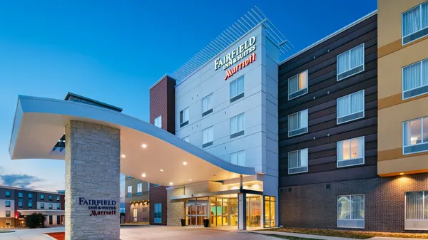 Fairfield Inn & Suites Lincoln Airport photo