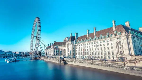 London Marriott Hotel County Hall photo