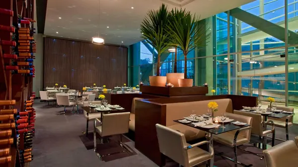 Four Points by Sheraton Los Angeles photo