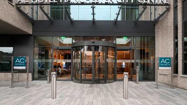 AC Hotel Manchester City Centre photo