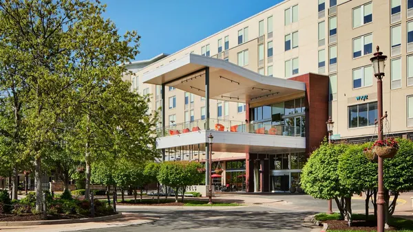Aloft Leawood-Overland Park image