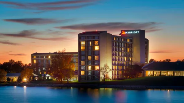 Kansas City Airport Marriott photo
