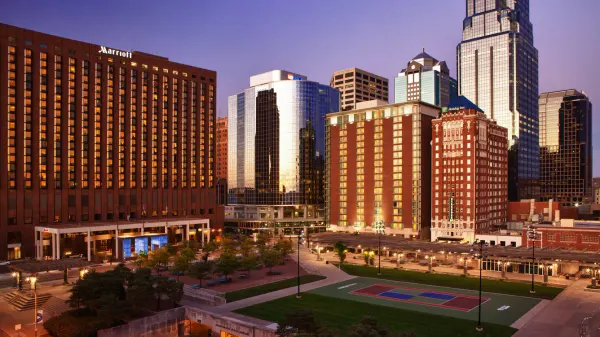 Kansas City Marriott Downtown photo