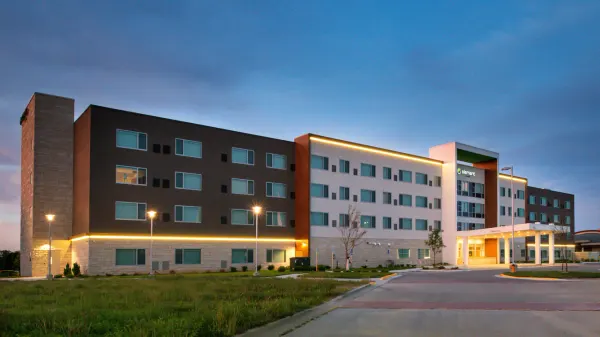 Element Overland Park image