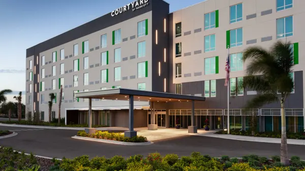 Courtyard Winter Haven image