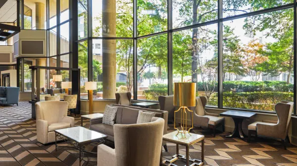 Sheraton Memphis Downtown Hotel photo