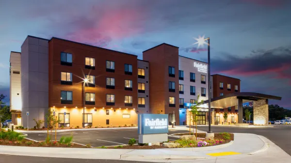 Fairfield Inn & Suites Medford photo