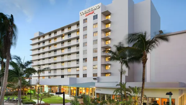 Courtyard Miami Airport image