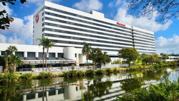 Sheraton Miami Airport Hotel & Executive Meeting Center image