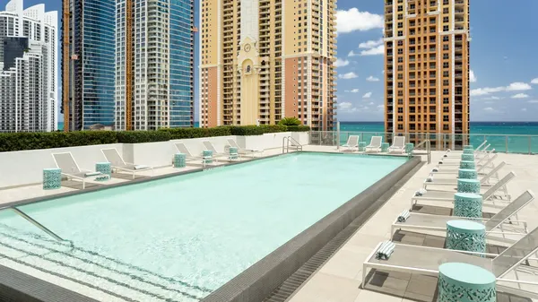 Residence Inn Miami Sunny Isles Beach image
